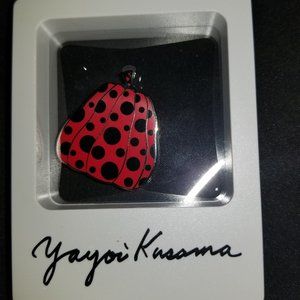 Yayoi Kusama Red pumpkin pin